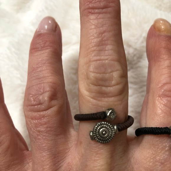 Jewelry rings bundle - Picture 3 of 3